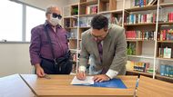 Defensoria e Escola de Cegos firmam parceria para melhorar atendimento aos assistidos com deficiência visual 