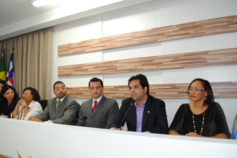 Campanha de combate à violência contra o idoso - Parte I