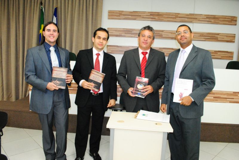 Minicurso sobre Direito Bancário e suas Relações de Consumo