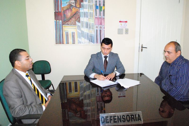 Defensoria e EGMA firmam convênio visando capacitação