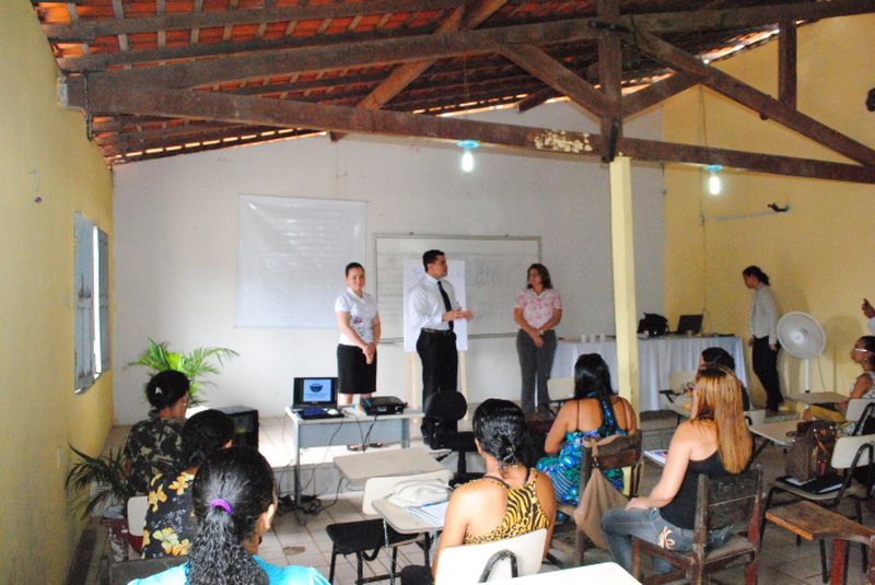 DPE capacita moradores da Cidade Olímpica 