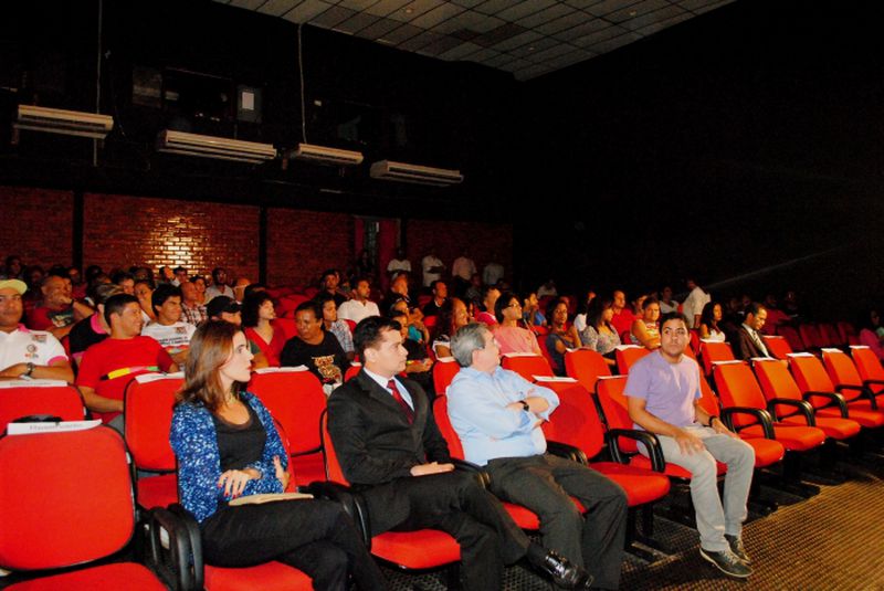 DPE recebe Prêmio Gayvota de Direitos Humanos - parte II