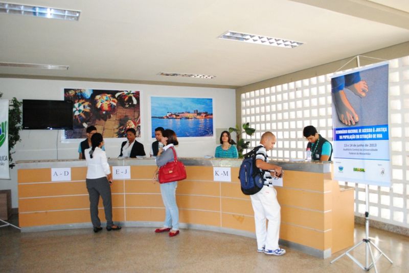 Seminário Nacional de acesso à Justiça da população em situação de rua - IV