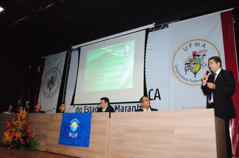 Seminário Nacional de acesso à Justiça da população em situação de rua - III