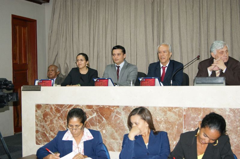 Defensor geral recebe homenagem na Câmara Municipal - I