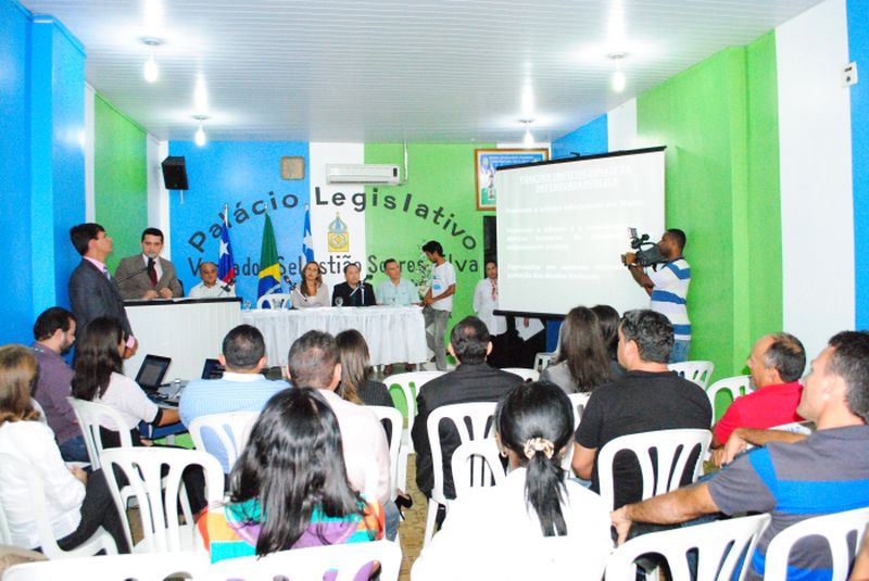 Audiência Pública em Viana - I