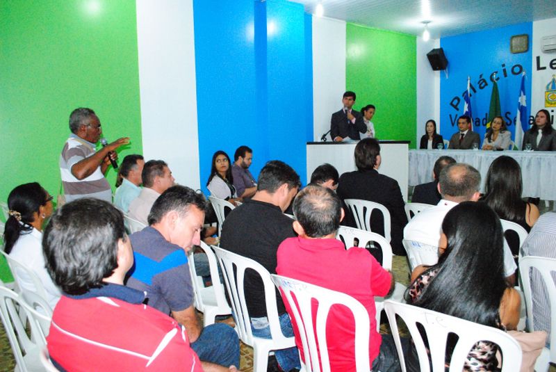 Audiência Pública em Viana - I