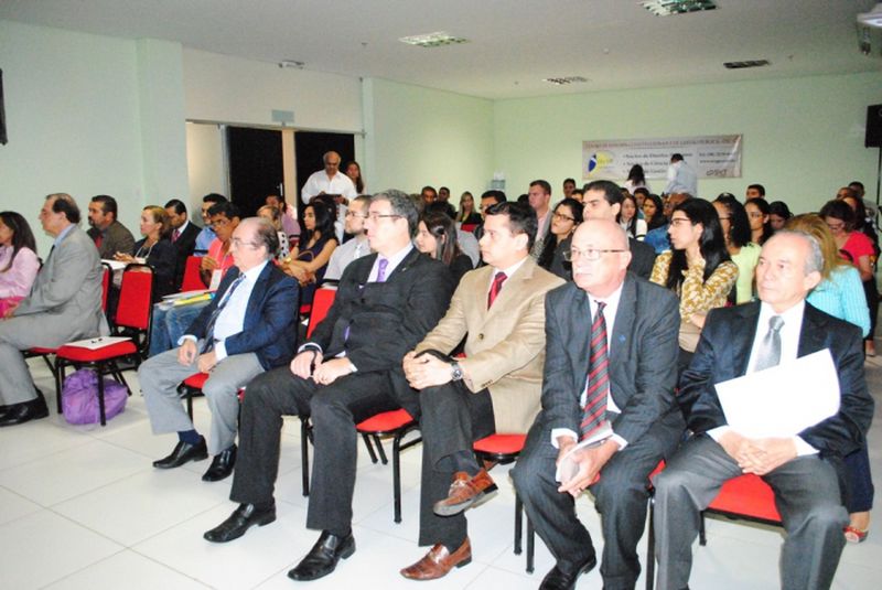 Seminário de Direito Constitucional