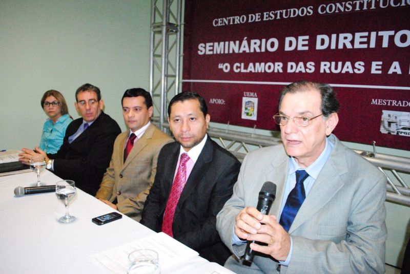 Seminário de Direito Constitucional