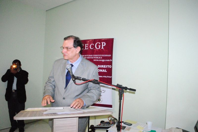 Seminário de Direito Constitucional