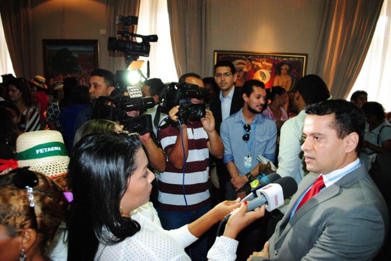 Adesão ao Programa Mulher, Viver sem Violência 