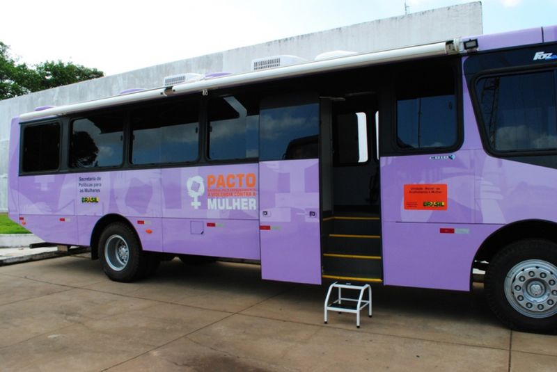 Adesão ao Programa Mulher, Viver sem Violência 