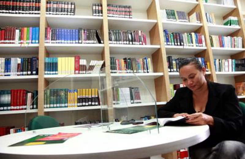 Biblioteca José Caldas Gois
