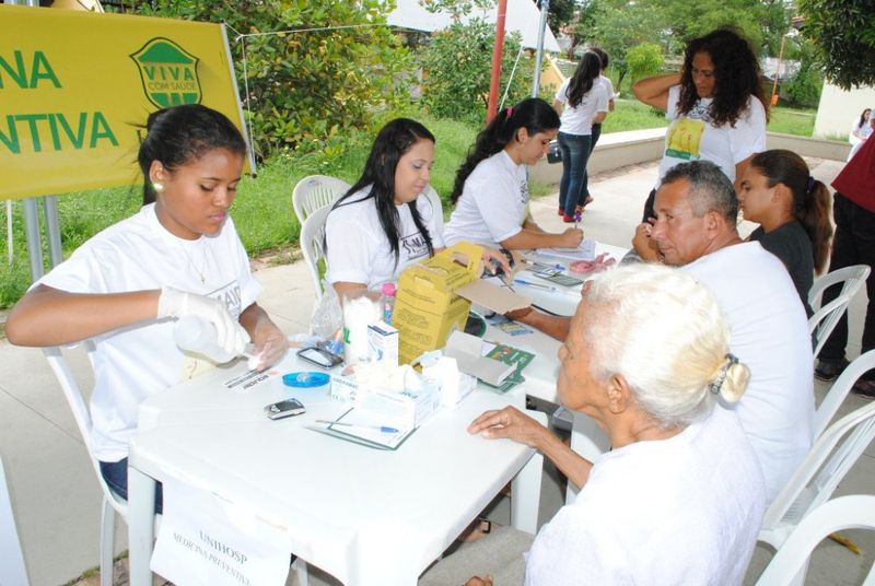 Ação social no Parque Bom Menino - IV