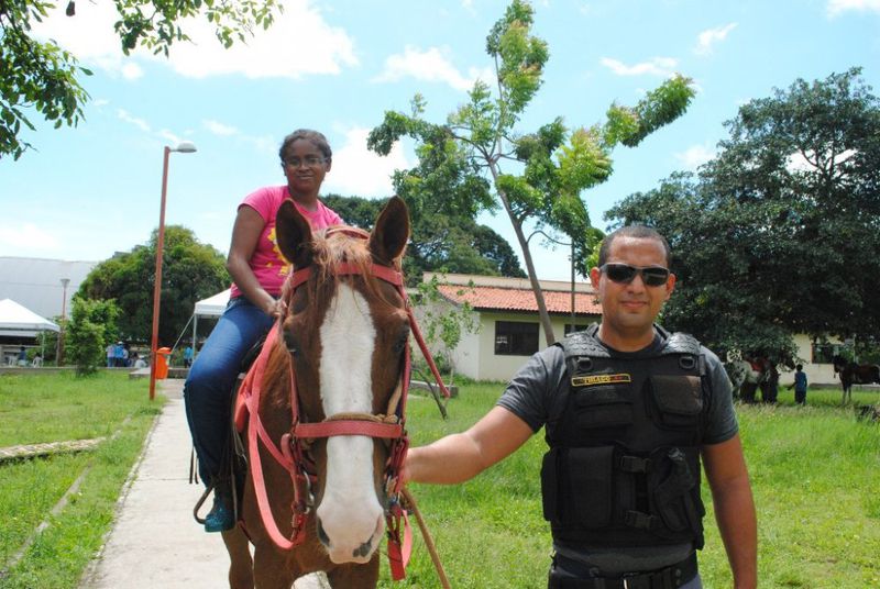 Ação social no Parque Bom Menino - II