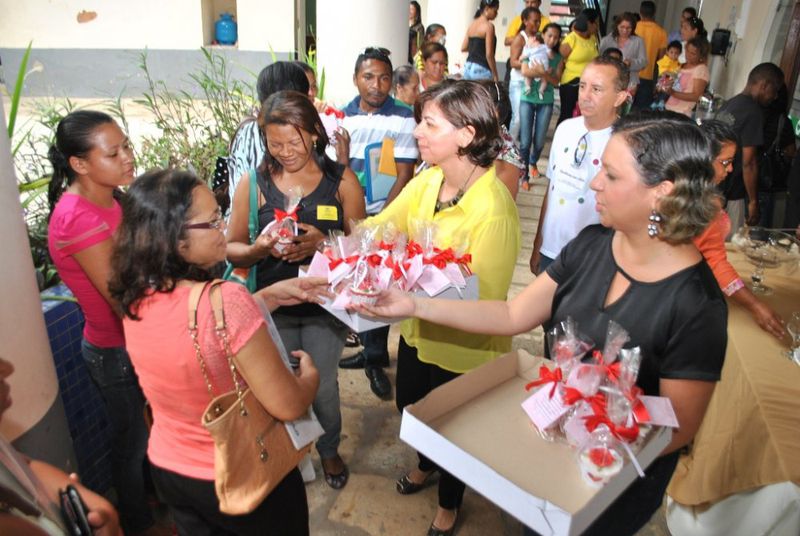 Homenagem ao Dia das Mães na DPE