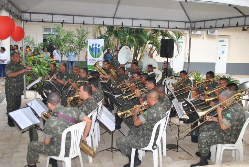 Homenagem ao Dia das Mães na DPE