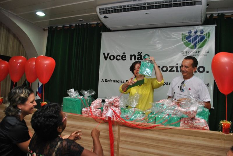 Homenagem ao Dia das Mães na DPE III