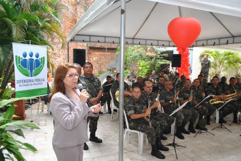 Homenagem ao Dia das Mães na DPE IV