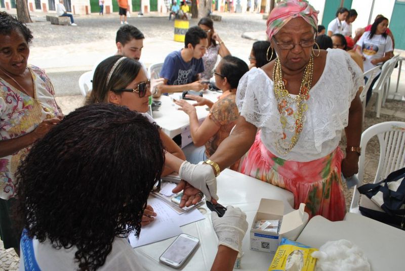 V Feira de Valorização da Pessoa Idosa IV