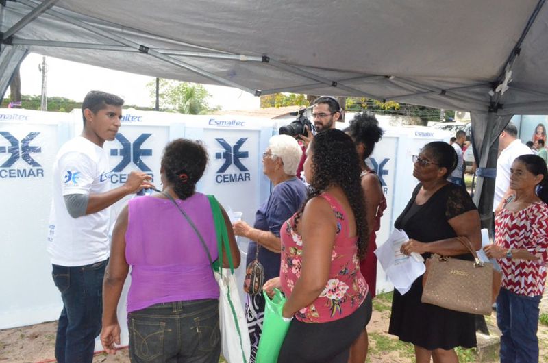 DPE e Cemar entregam geladeiras para comunidades